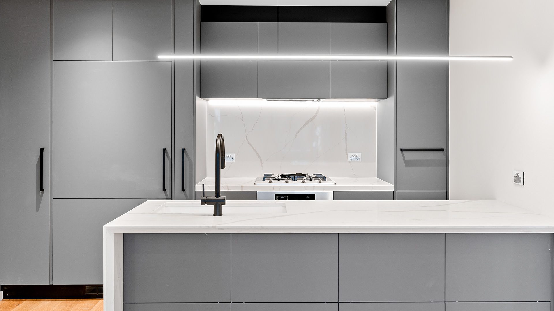 kira-lane-cove-residences-kitchen-01